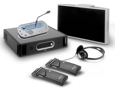 专业翻译与礼仪服务 跨文化交流的桥梁